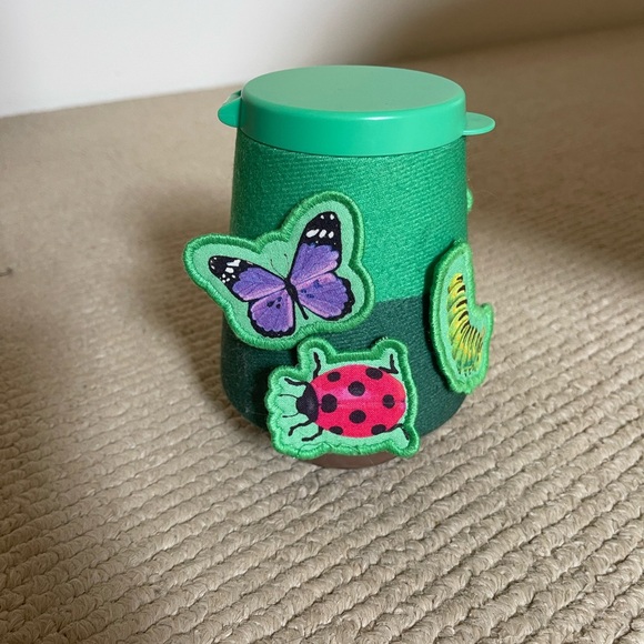 Lovevery Bug Shrub - Picture 2 of 3